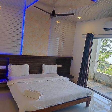 Hotel Oneness Mahableshwar Mahābaleshwar Exteriér fotografie