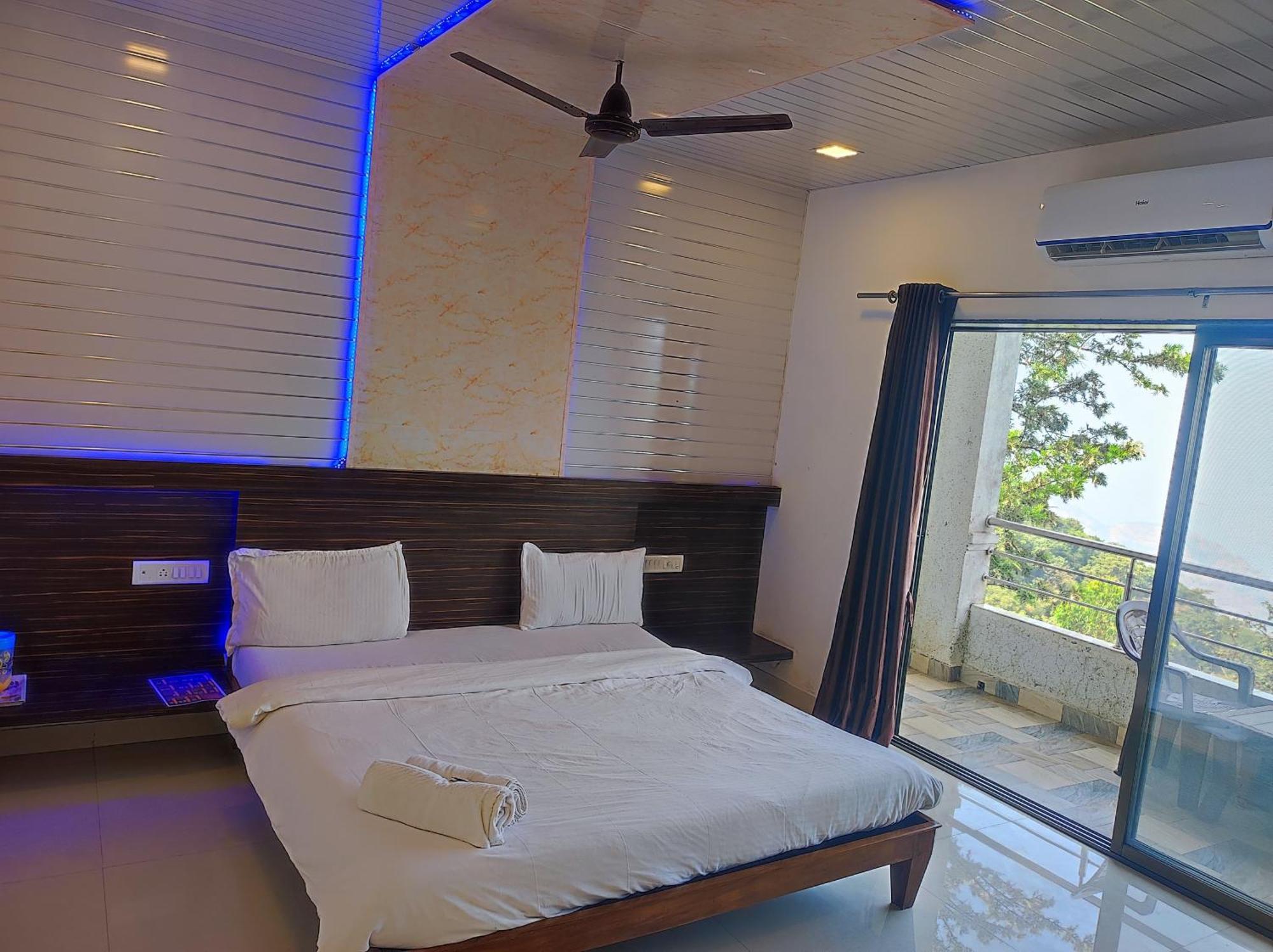 Hotel Oneness Mahableshwar Mahābaleshwar Exteriér fotografie